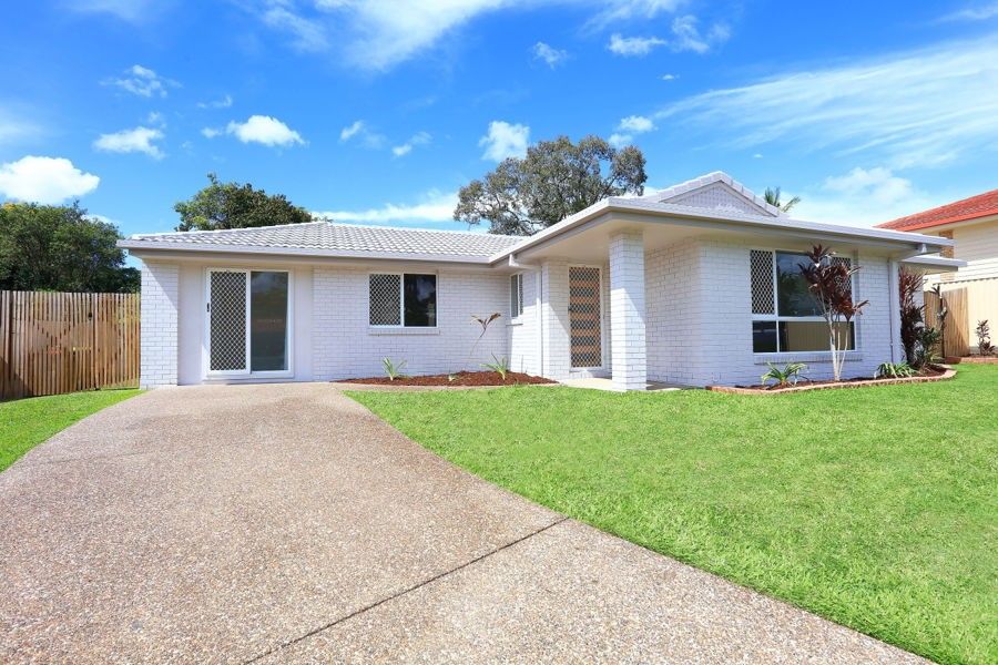 5 bedrooms House in 14 Marcus Way MUDGEERABA QLD, 4213