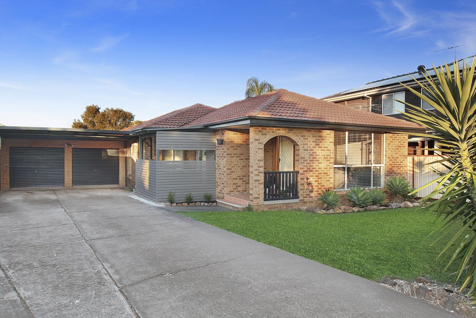 10 Isa Close, Bossley Park NSW 2176, Image 0