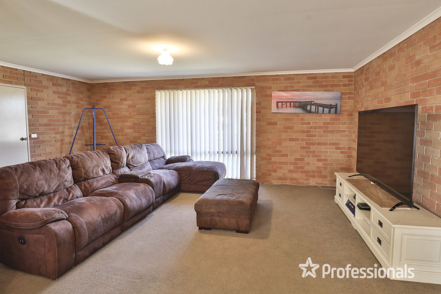 8 Hampton Court, Red Cliffs VIC 3496, Image 2