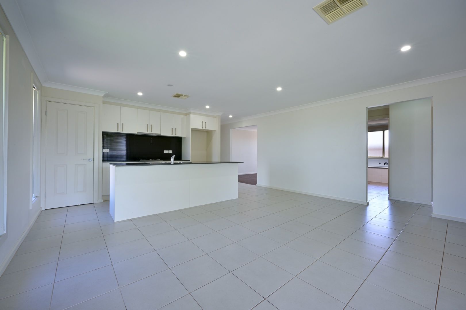 5 McMullen Court, Stirling North SA 5710, Image 2