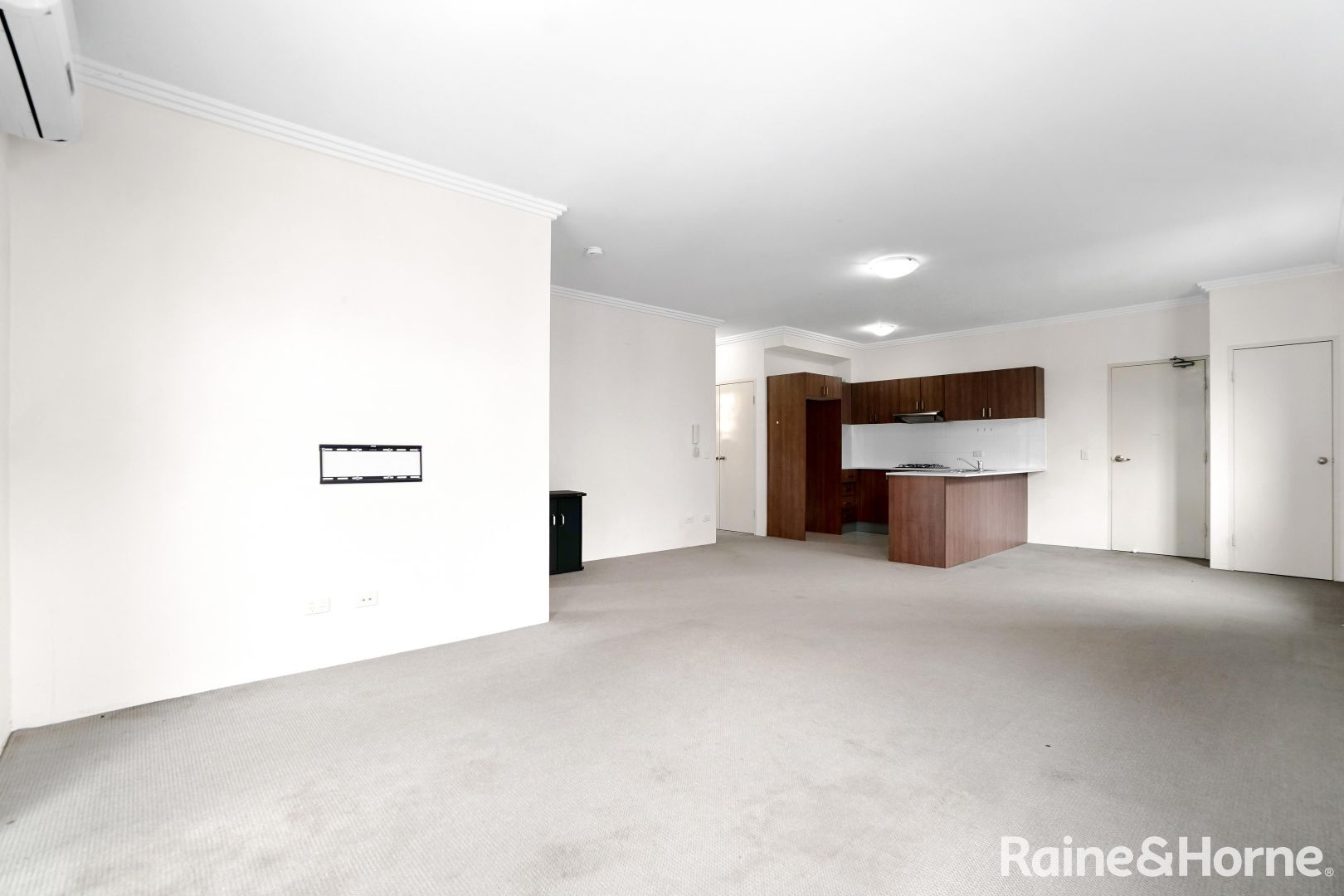 8/711 Putland Street, St Marys NSW 2760 Apartment For Rent 430