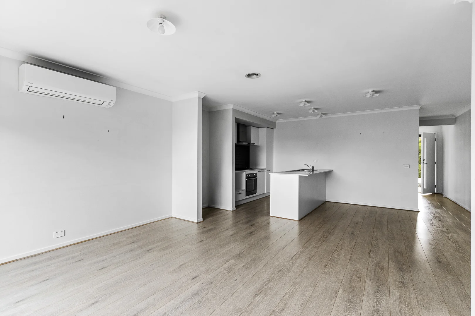 Additional image 12 of 67 Beatrix Circuit, Officer VIC 3809