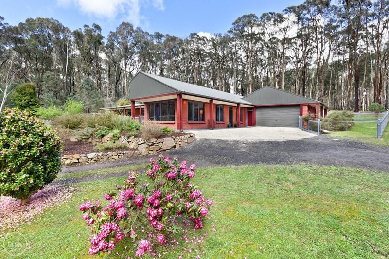 124 Kestrel Lane, KINGLAKE WEST VIC 3757, Image 0