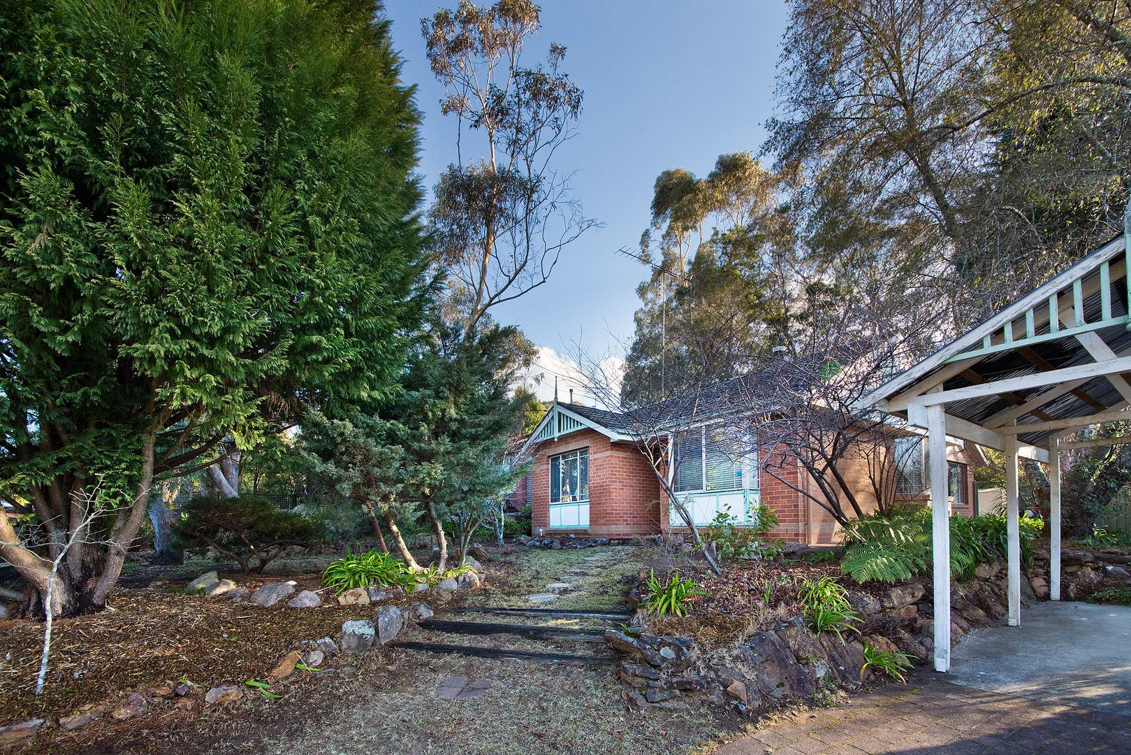 10 Links Road, Blackheath Property History & Address Research Domain