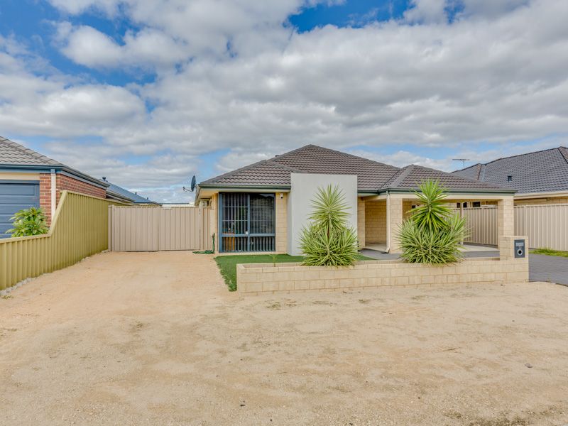 12 Clover Approach, Seville Grove WA 6112, Image 0