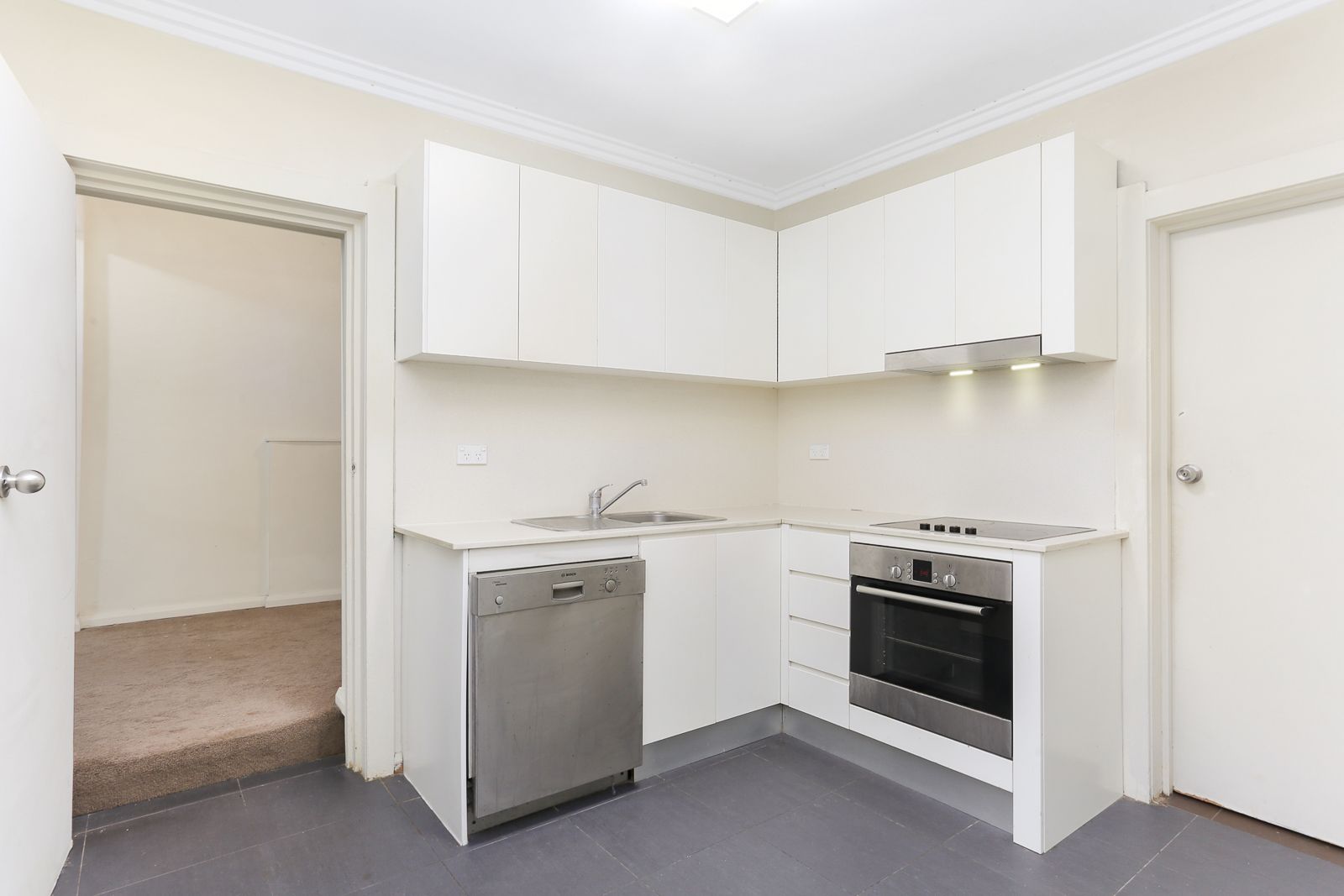 3 bedrooms Apartment / Unit / Flat in 2/78 Dudley Street COOGEE NSW, 2034
