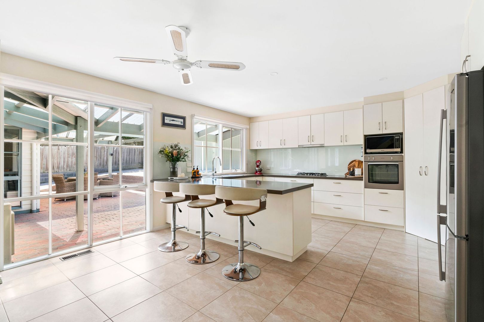 10 Lynch Court, Mount Martha VIC 3934, Image 2