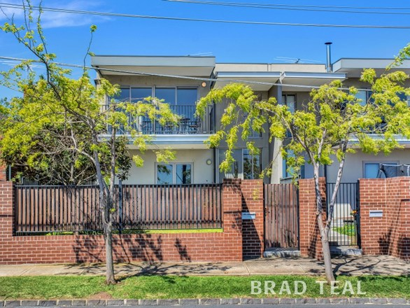 1/4-12 Fisher Parade, Ascot Vale VIC 3032