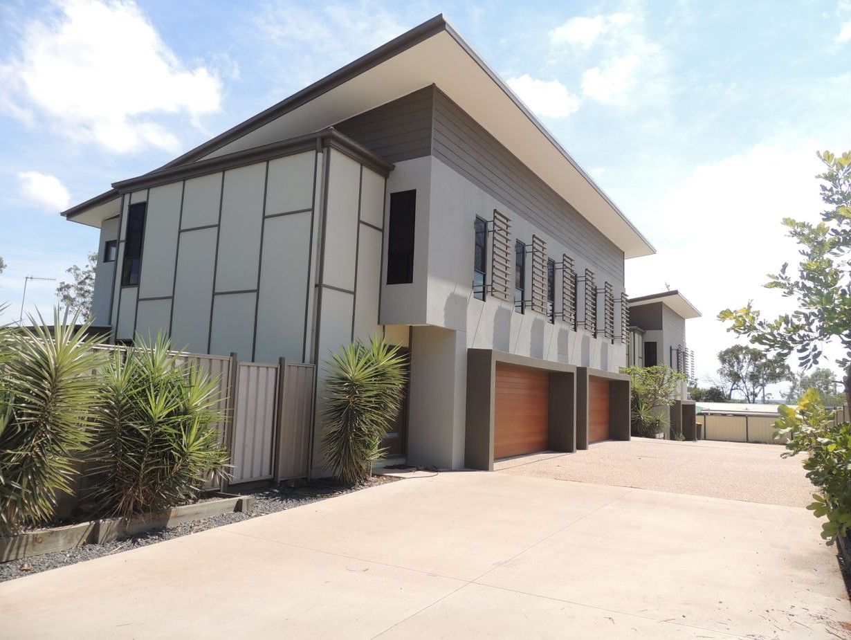 3 bedrooms Townhouse in 3/10 Barcoo Drive MORANBAH QLD, 4744