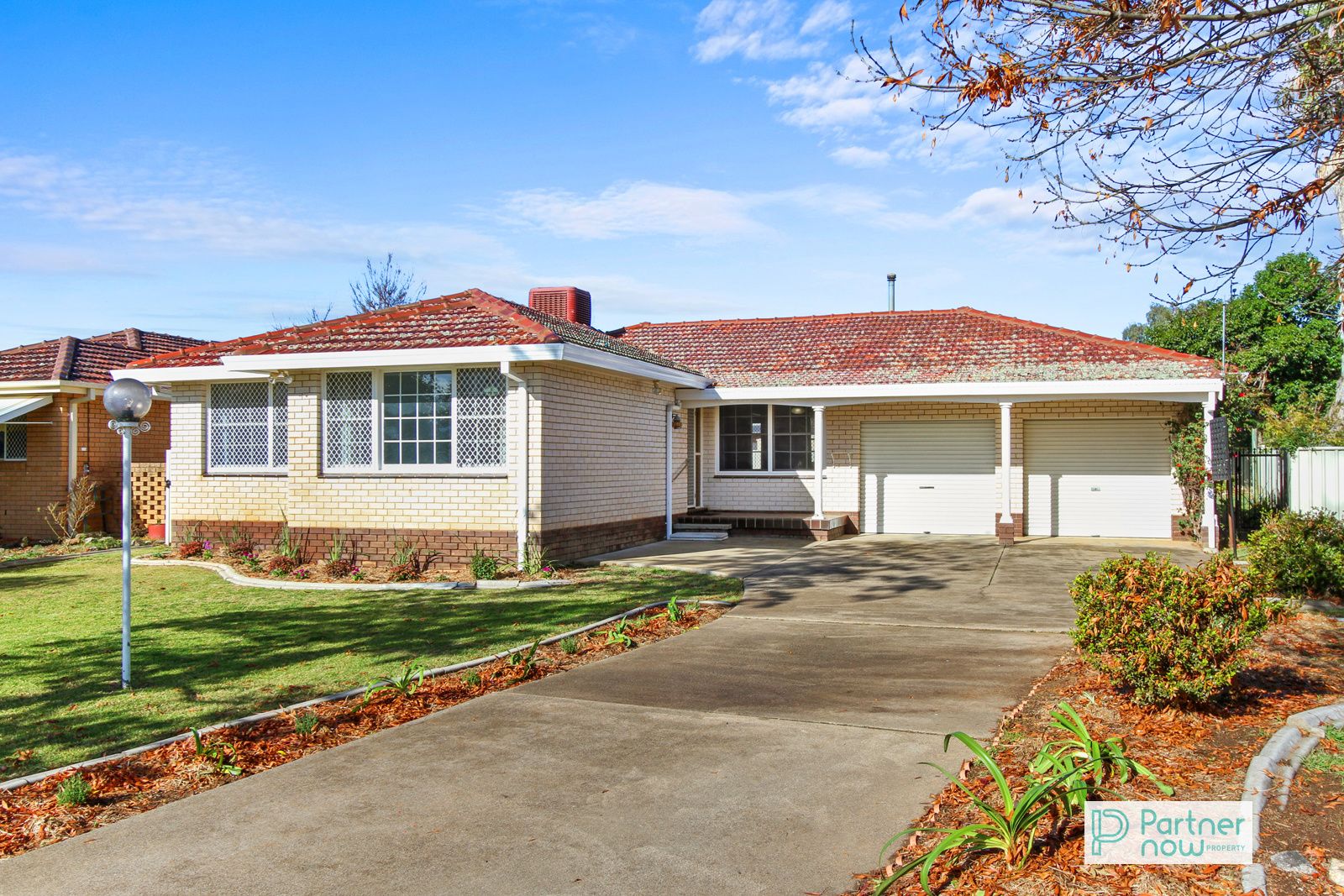 3 bedrooms House in 24 Waree Drive TAMWORTH NSW, 2340