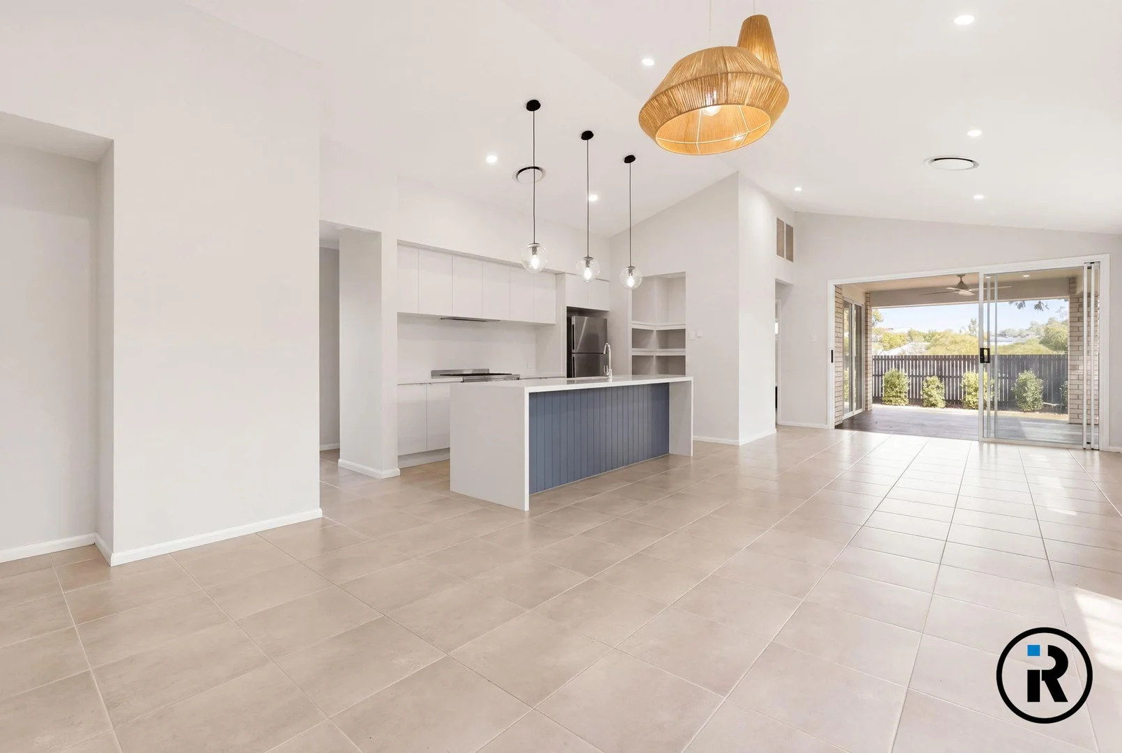 Additional image 7 of 18 Kambu Close, Karalee QLD 4306