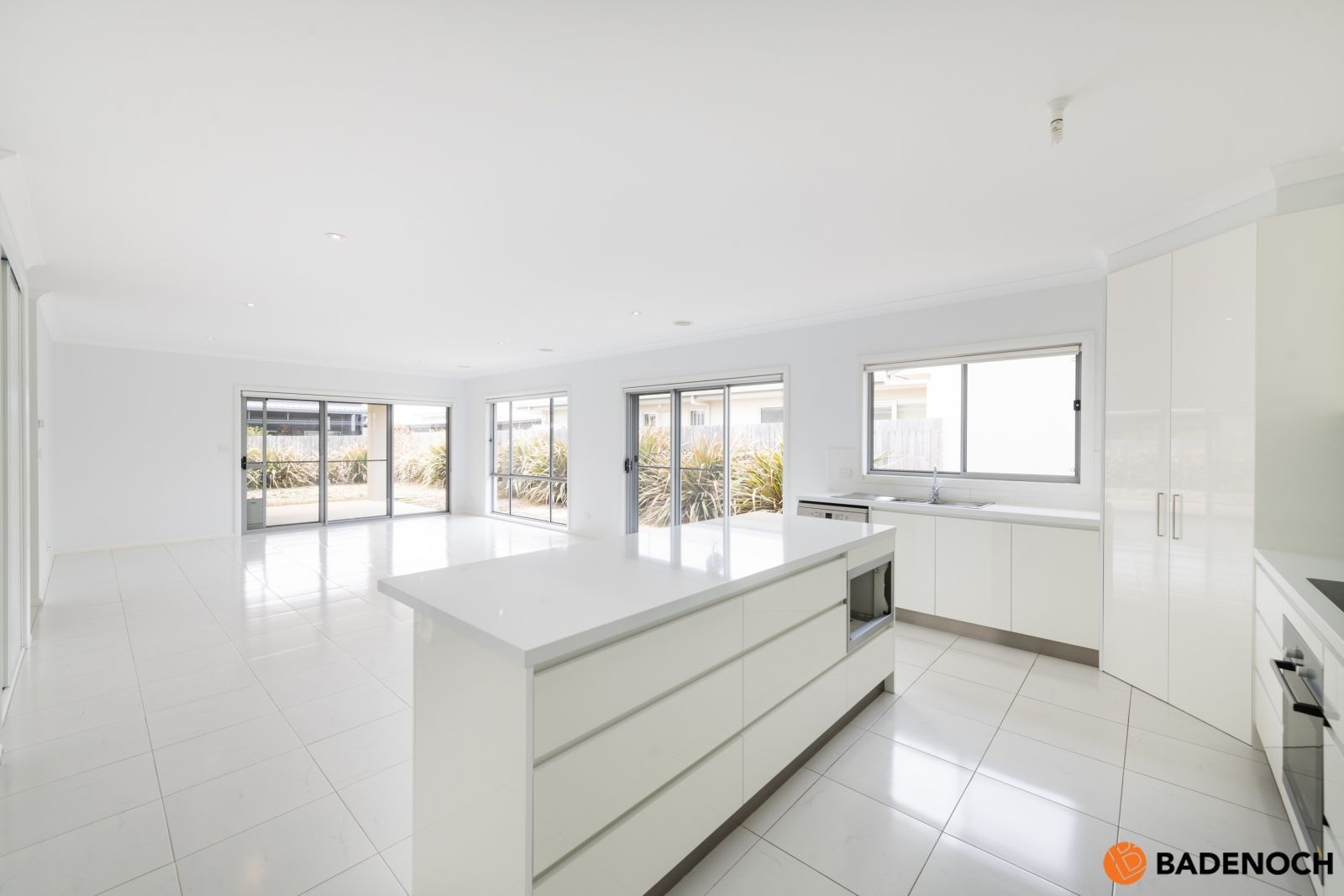 104 Langtree Crescent, Crace ACT 2911, Image 2