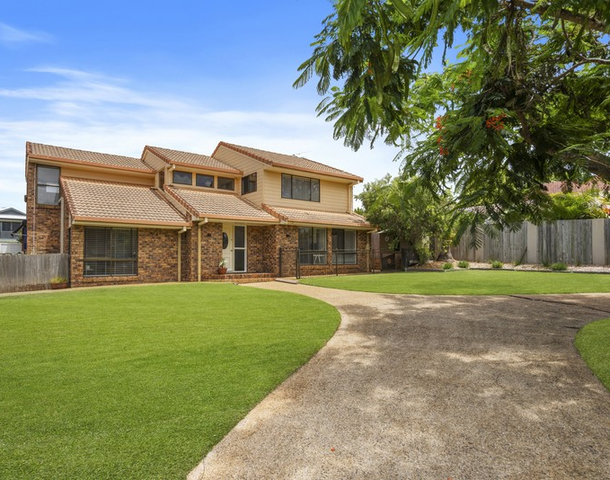 4 Waterford Crescent, Ormiston QLD 4160