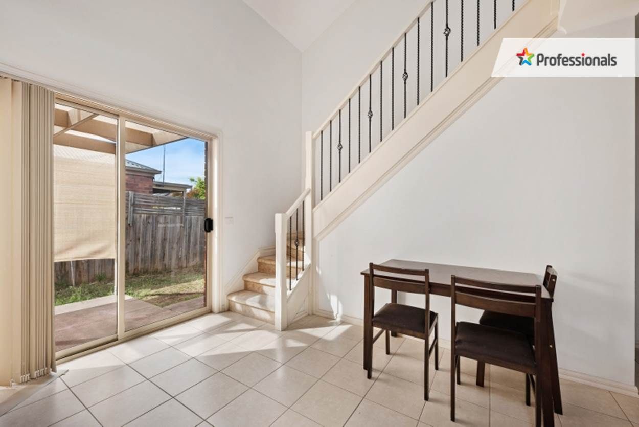 2/64 Mossfiel Drive, Hoppers Crossing VIC 3029, Image 2