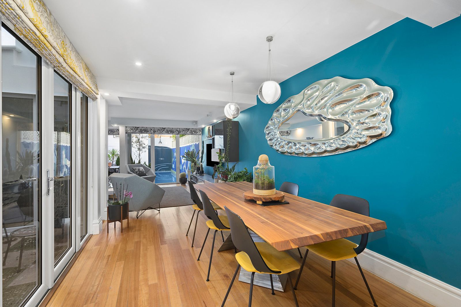 8 Park Street, St Kilda West VIC 3182, Image 2