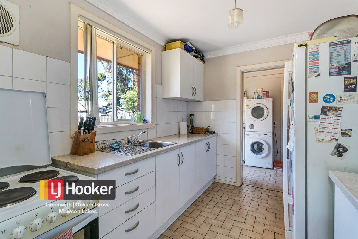 42 McKenzie Road, Elizabeth Downs SA 5113, Image 1