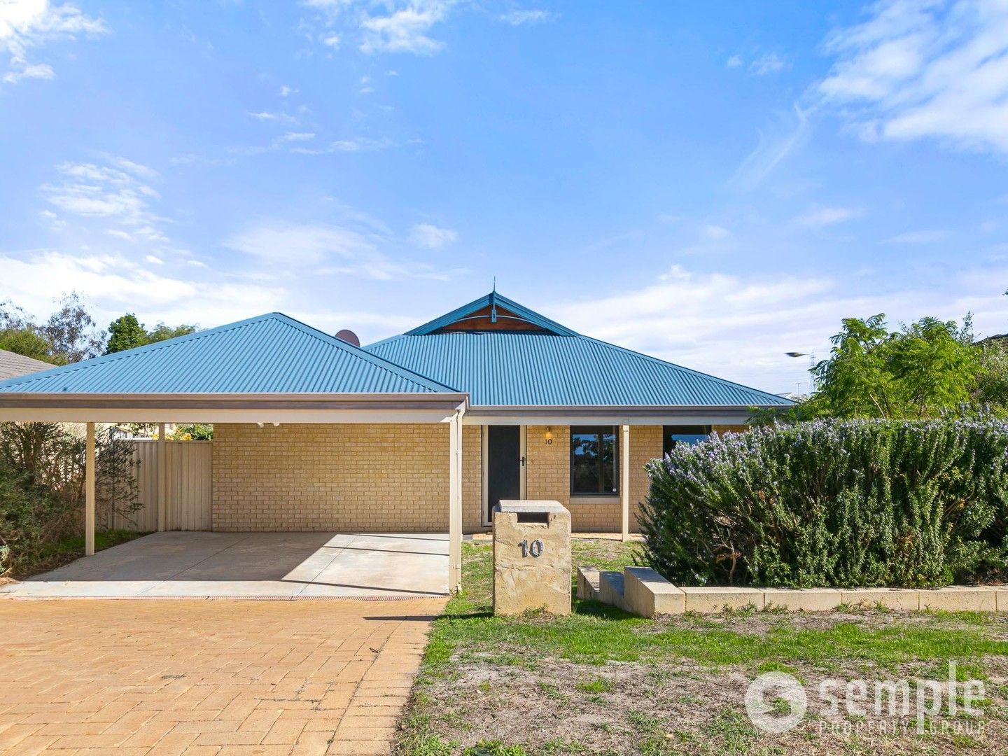 10 Dongara Way, South Lake WA 6164, Image 0