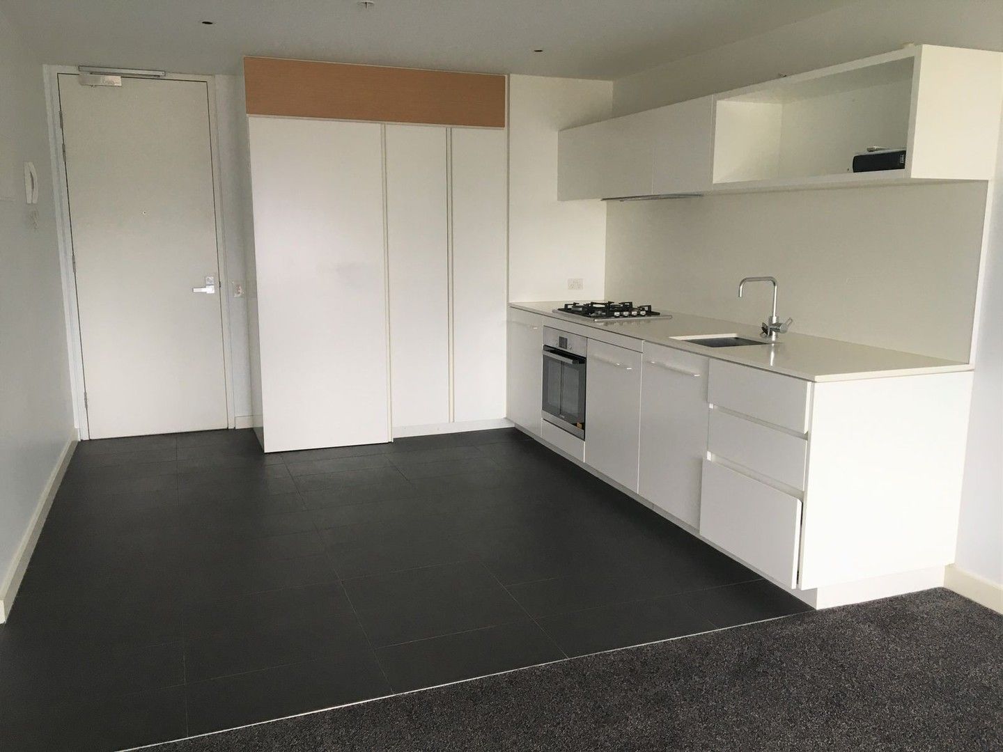 2 bedrooms Apartment / Unit / Flat in 1804/39 Coventry Street SOUTHBANK VIC, 3006