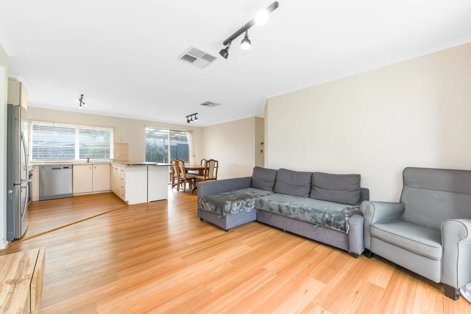Additional image 3 of 47 Ellenvale Drive, Narre Warren North VIC 3804