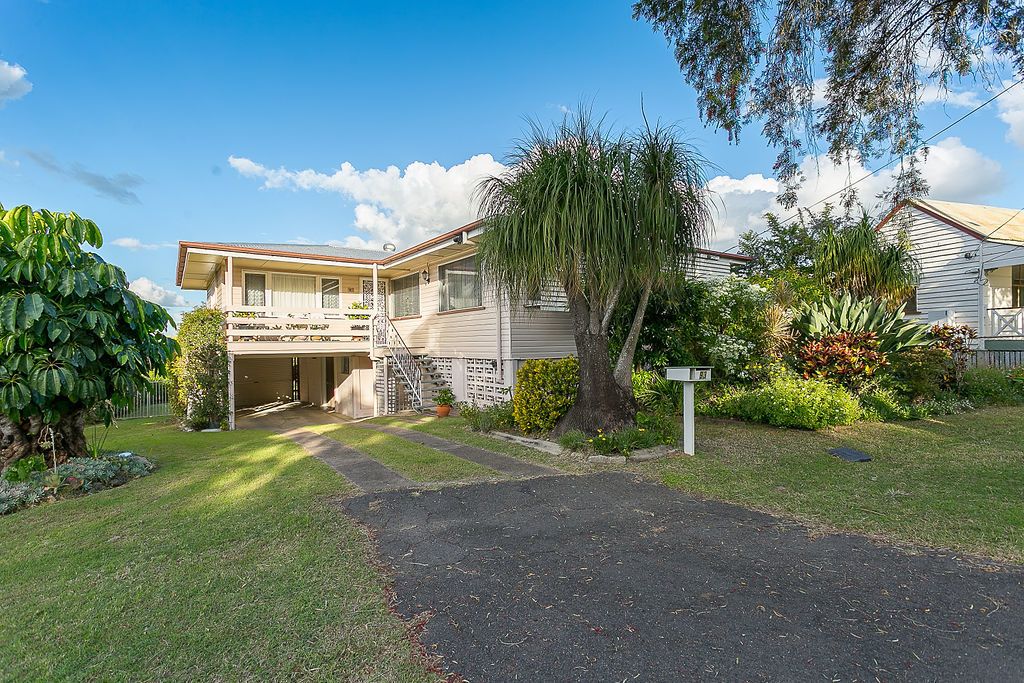 93 Woodend Rd, Woodend QLD 4305, Image 1