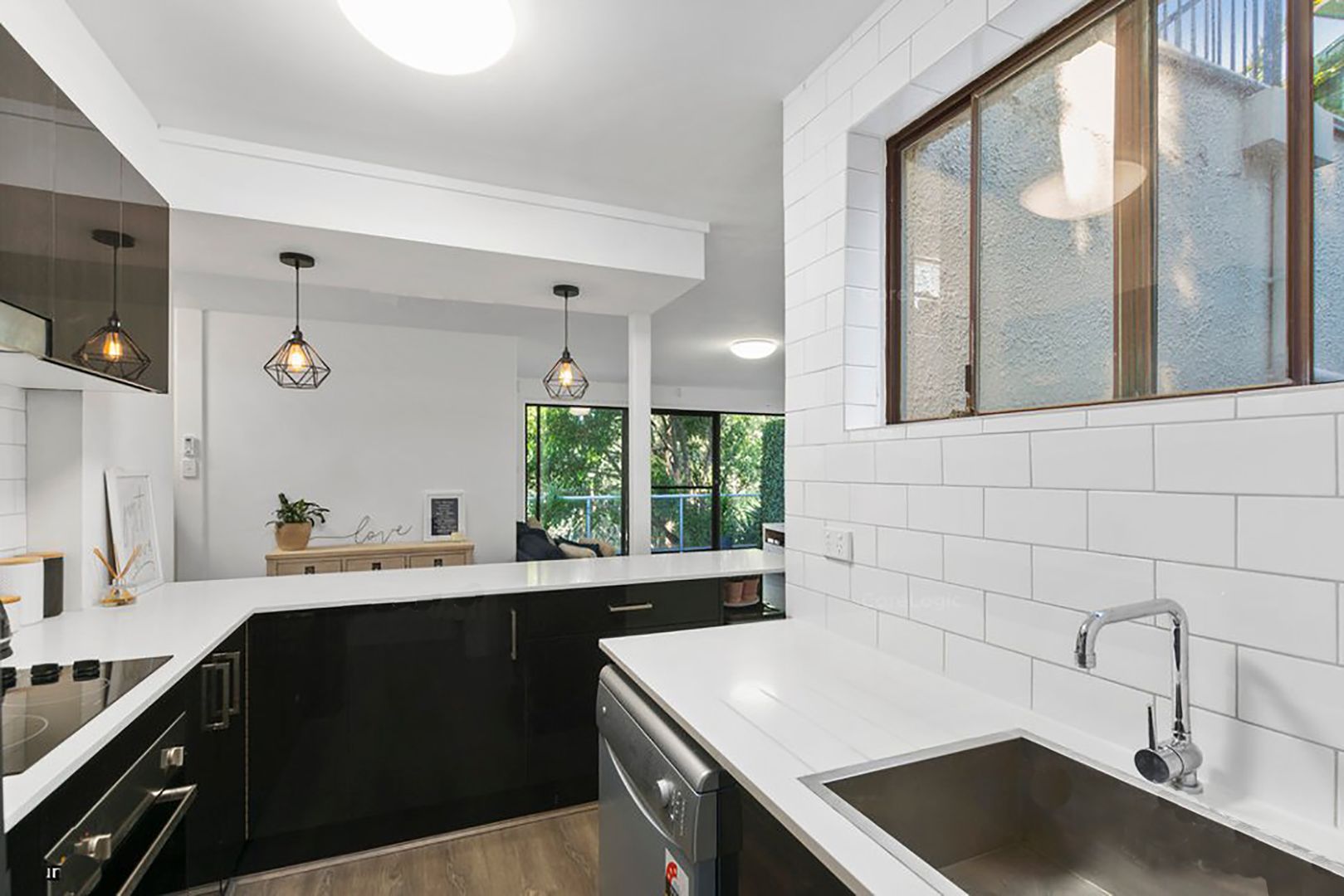 1/2 Alanson Avenue, Bulli NSW 2516 Apartment For Rent Domain