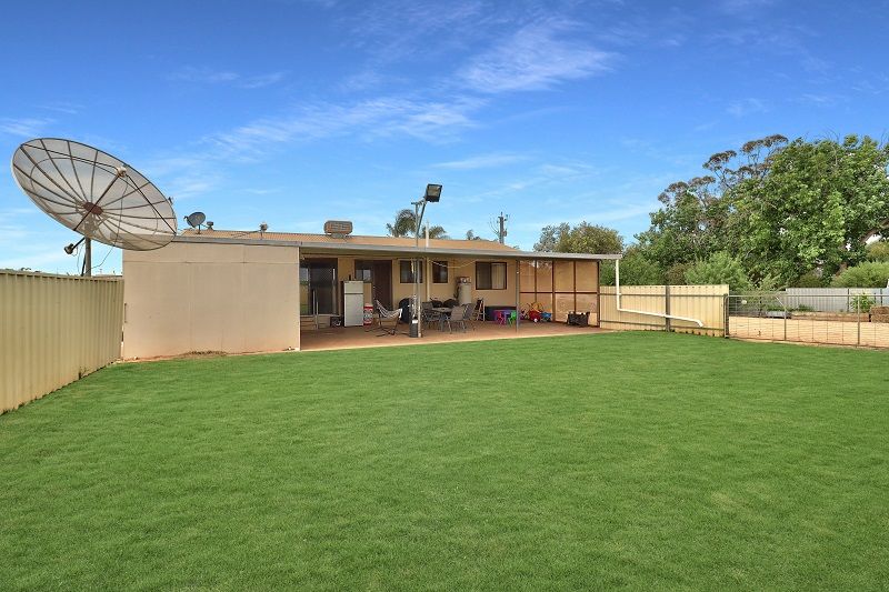 235 Old Sturt Highway, Glossop SA 5344, Image 0