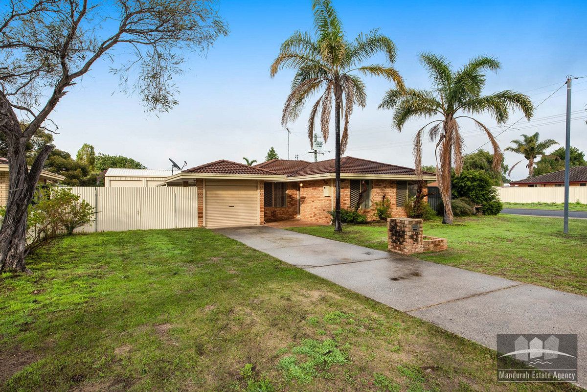 4 bedrooms House in 22 Steerforth Drive COODANUP WA, 6210