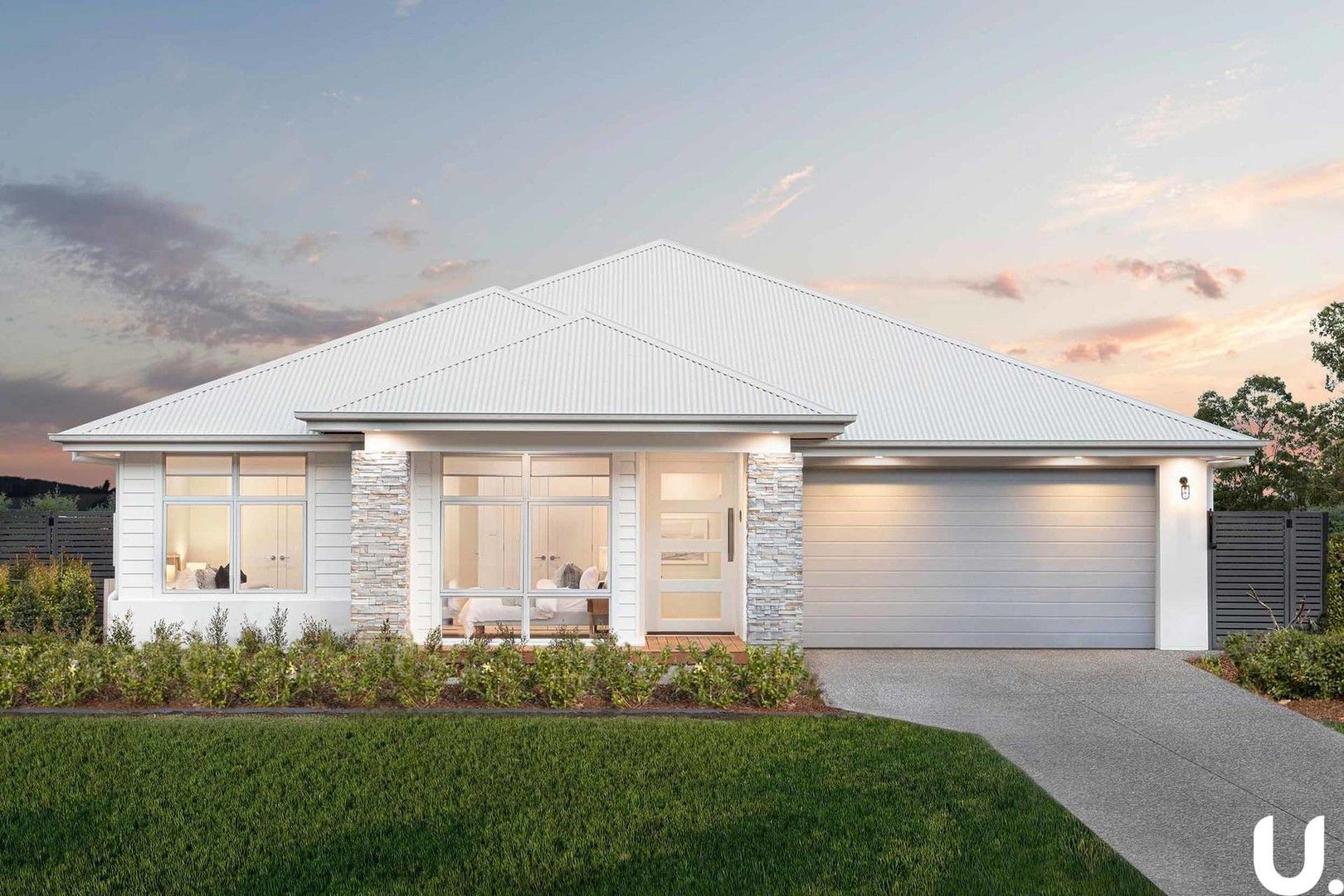 4 bedrooms House in 101 Kentia Drive FORSTER NSW, 2428