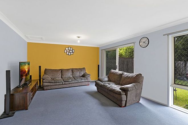 Picture of 1/32 Aurora Place, BATEAU BAY NSW 2261