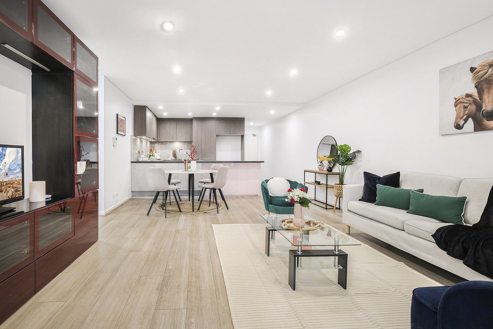 2 bedrooms Apartment / Unit / Flat in 18/21 Sorrell Street PARRAMATTA NSW, 2150