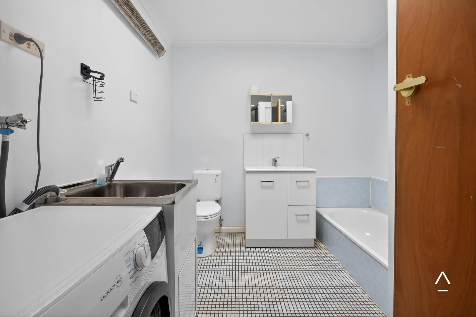 Additional image 10 of Unit 5 ,/38 Elouera Street, Riverside TAS 7250