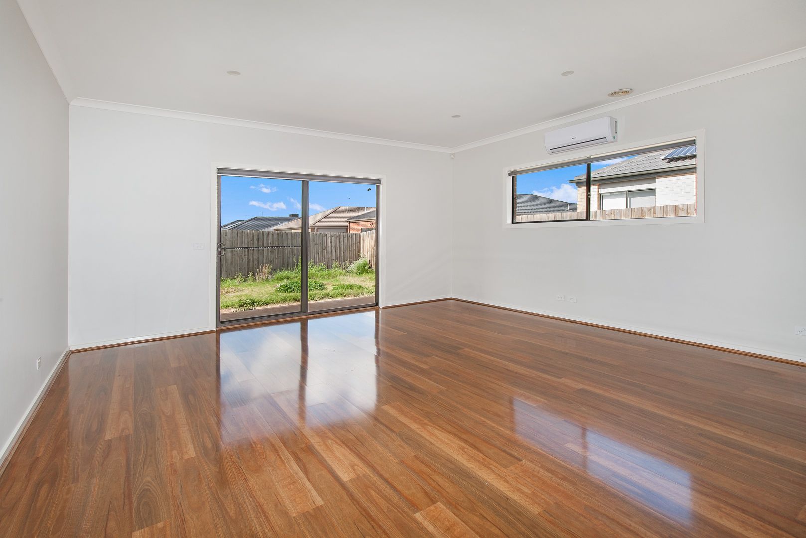 15 Parkinson Street, Weir Views VIC 3338, Image 2