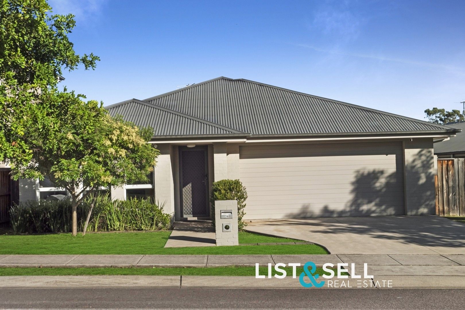 36 Hollyoake Circuit, Bardia NSW 2565, Image 0