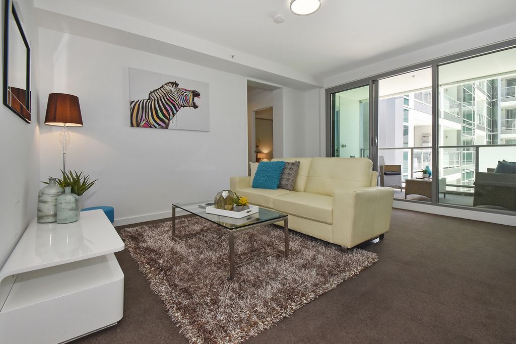 207/17 Malata Crescent, Success WA 6164, Image 2