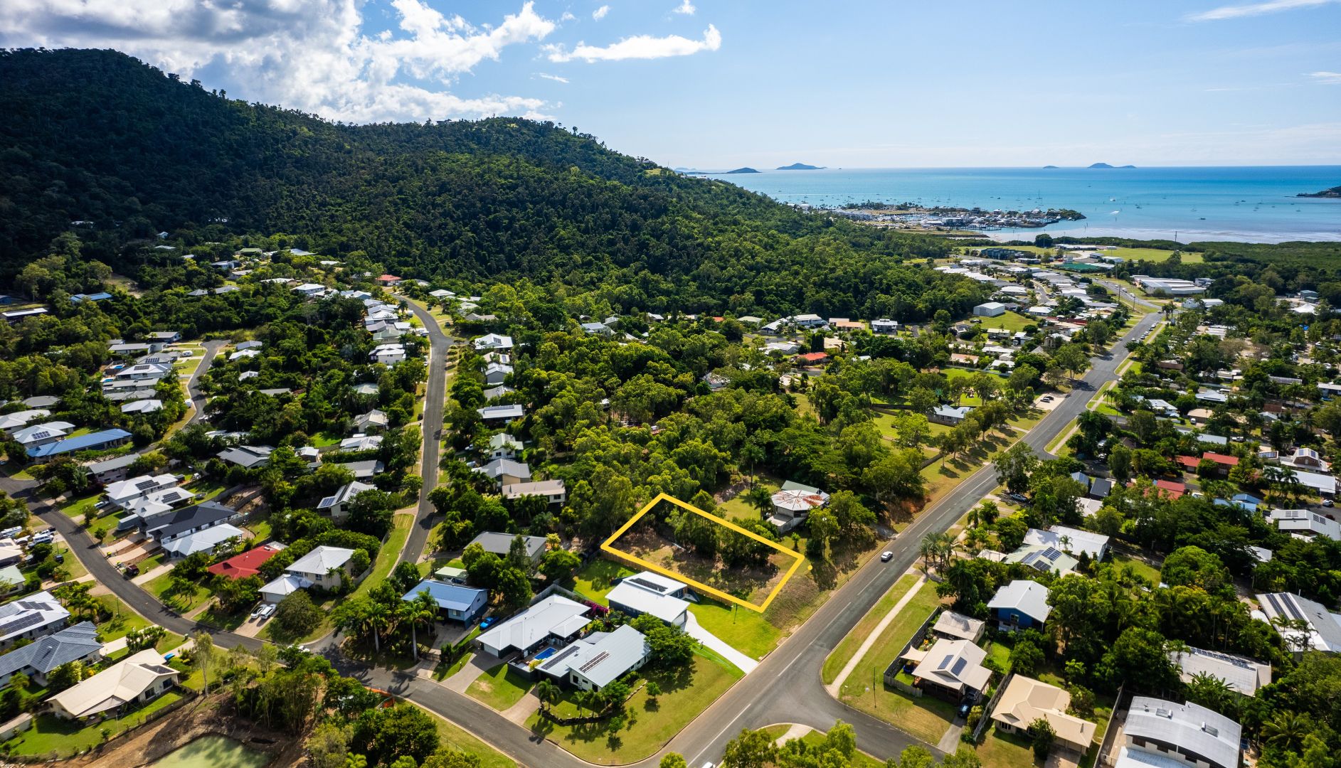 52 Jubilee Pocket Road, Jubilee Pocket QLD 4802, Image 2