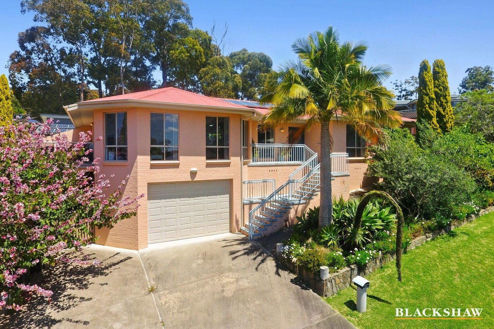 5 bedrooms House in 1 Lawson Place SUNSHINE BAY NSW, 2536