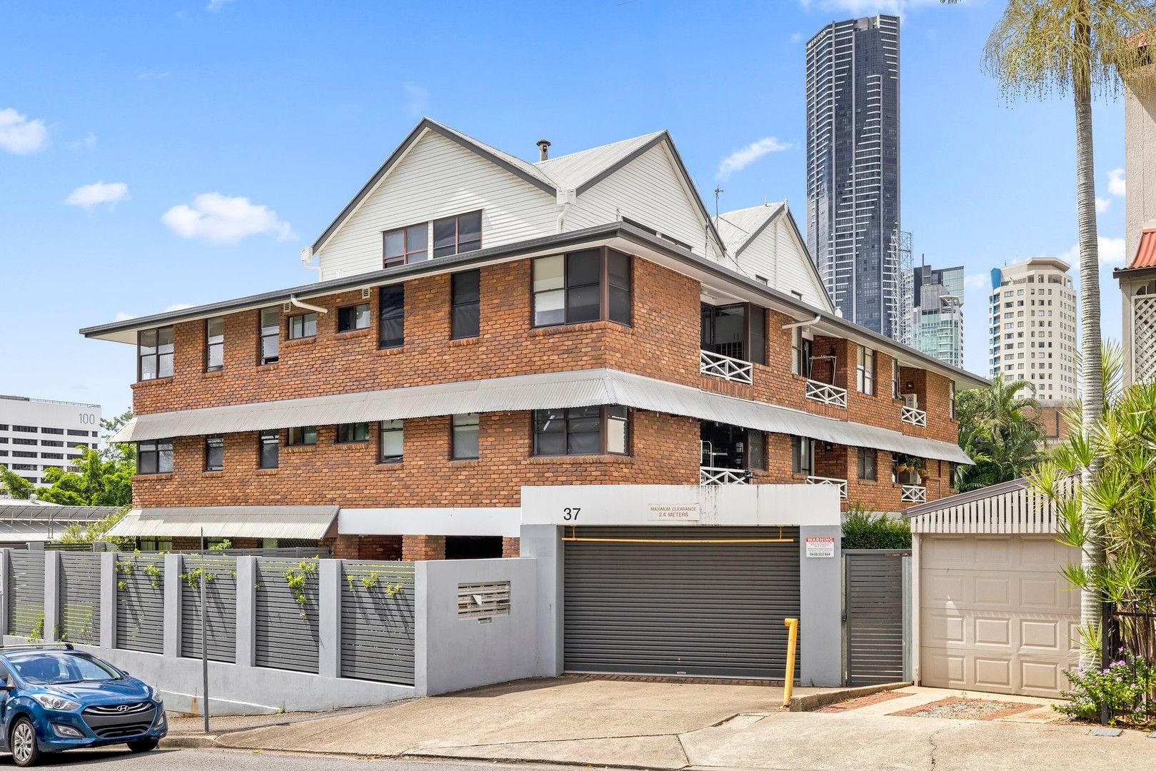 2 bedrooms Apartment / Unit / Flat in 7/37 Phillips Street SPRING HILL QLD, 4000