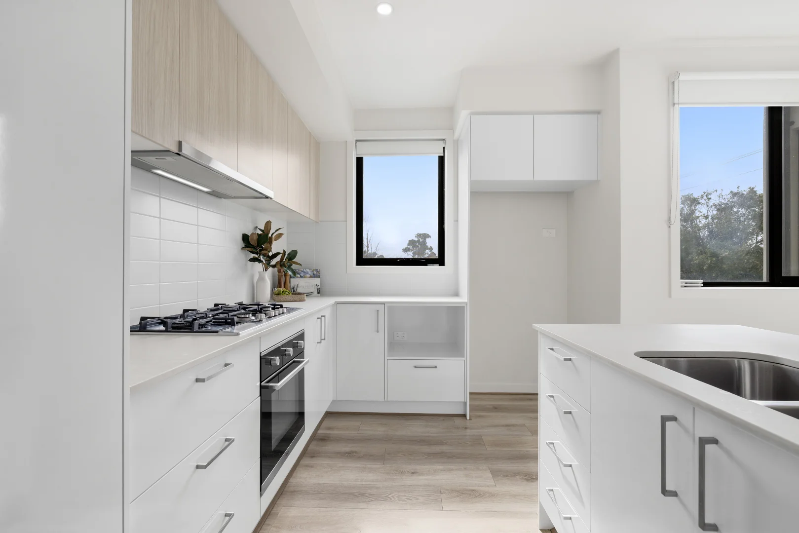 Additional image 4 of 99a Marine Parade, Hastings VIC 3915