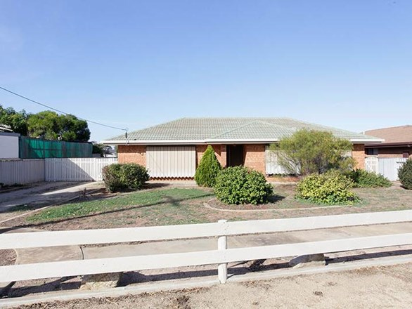 12 Bridge Road, Ardrossan SA 5571