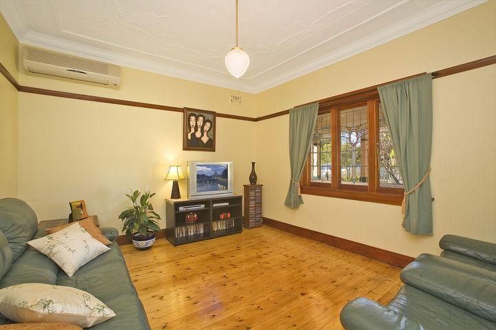 22 Haig Avenue, DENISTONE EAST NSW 2112, Image 1