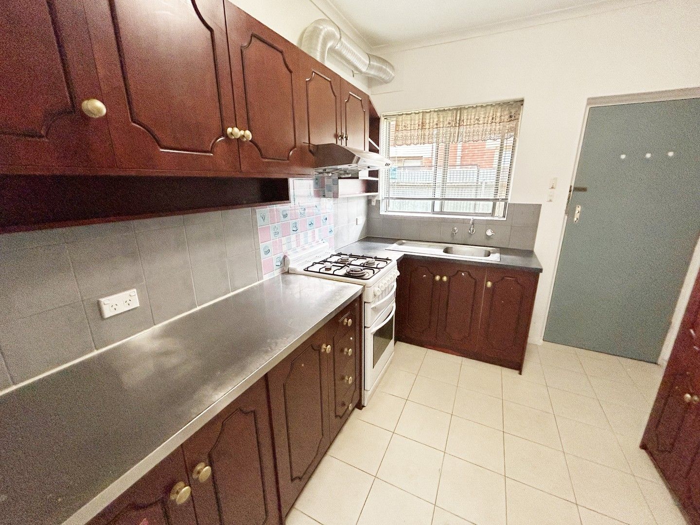 2 bedrooms Apartment / Unit / Flat in 2/40 Le Hunte Street WAYVILLE SA, 5034