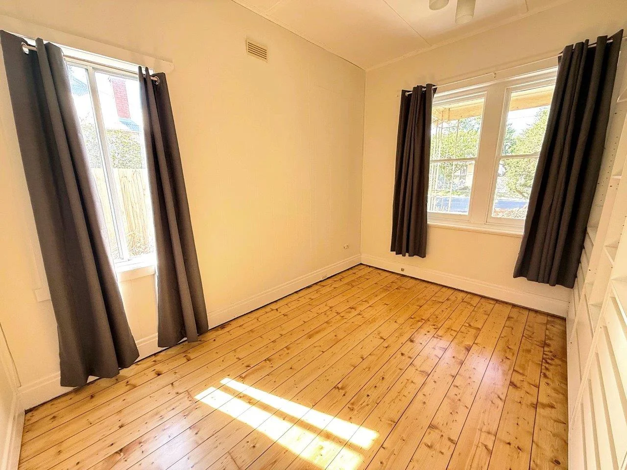 Additional image 2 of 43 Grange Road, Fairfield VIC 3078