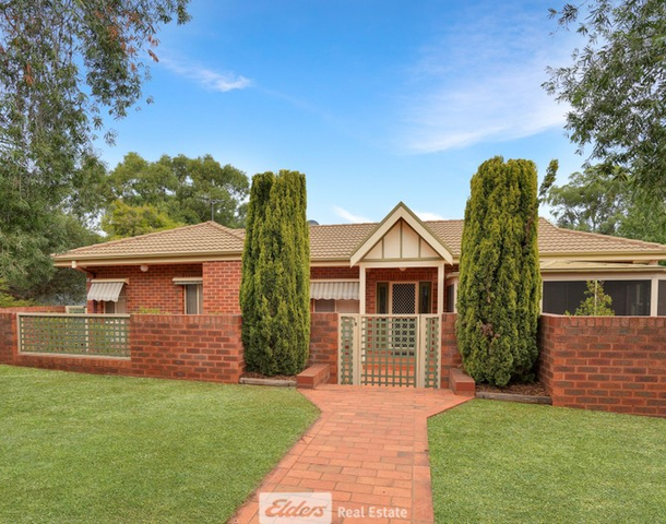 1/14B Gordon Avenue, Griffith NSW 2680