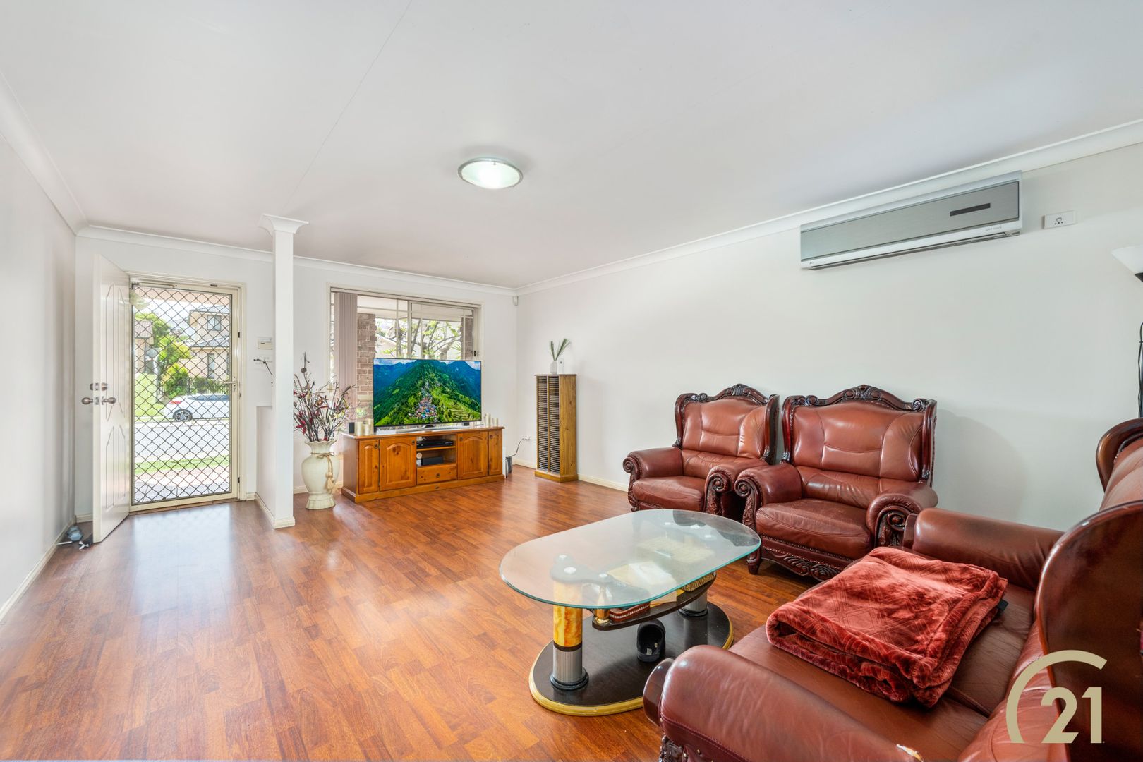 304 North Liverpool Road, Green Valley NSW 2168, Image 1