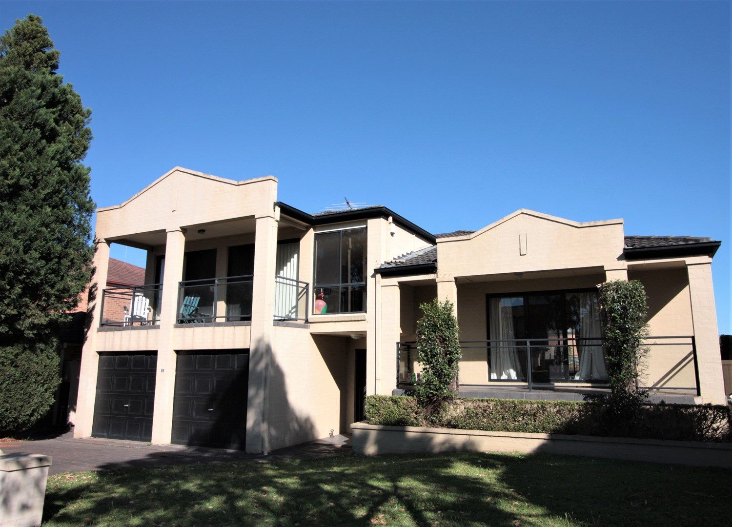 4 bedrooms House in 11 Greygum Avenue ROUSE HILL NSW, 2155