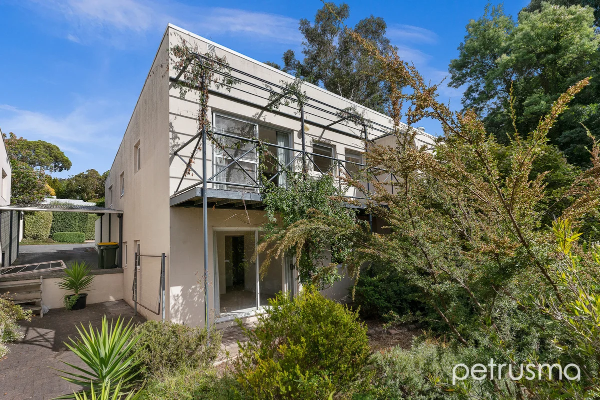 Additional image 23 of 8/2-4 Channel Highway, Taroona TAS 7053