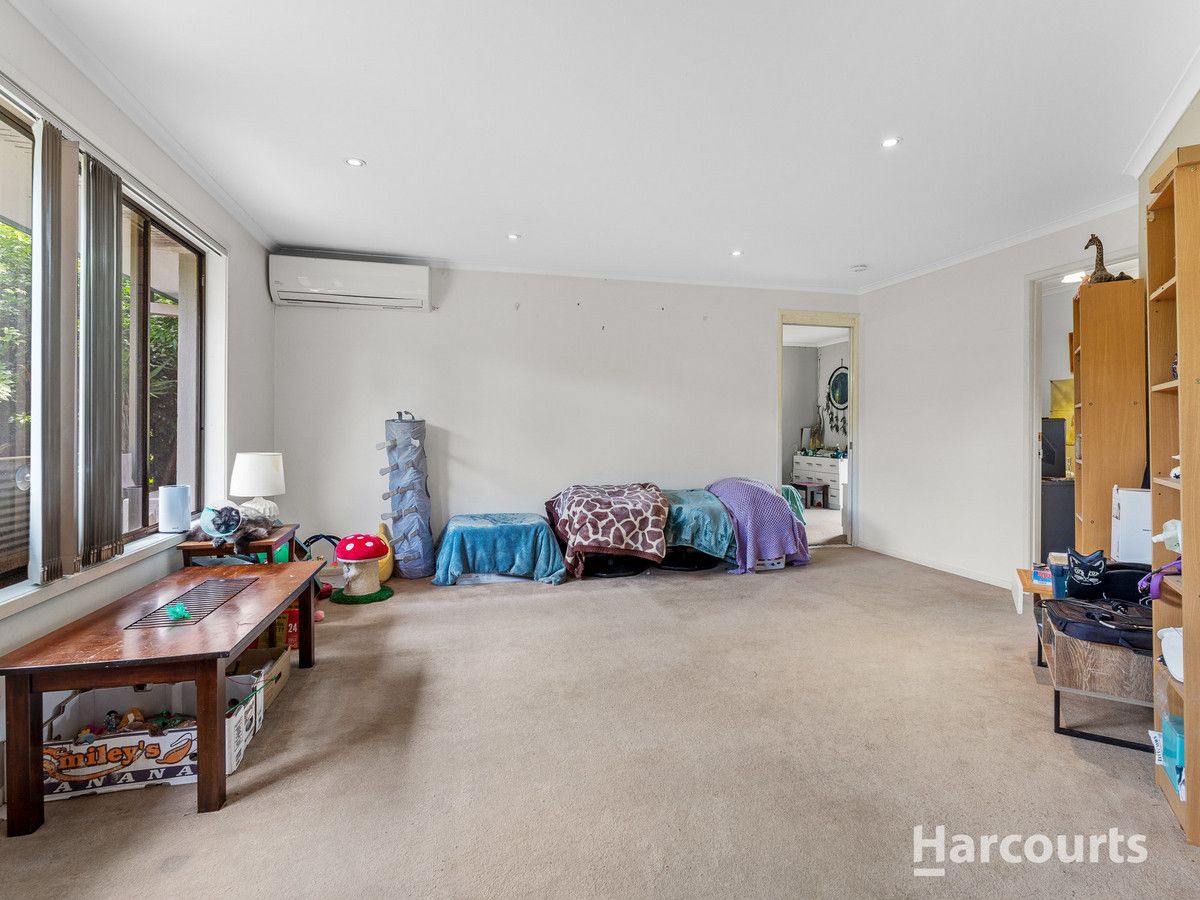 1 Barrine Court, Petrie QLD 4502, Image 1