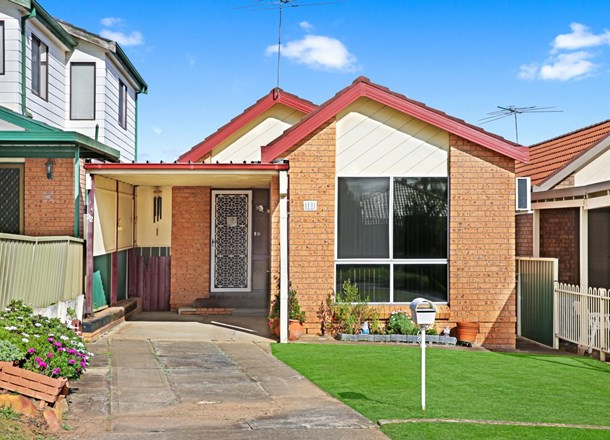 22 Leicester Street, Leumeah NSW 2560