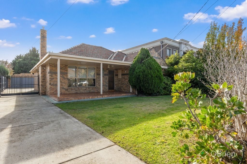 3 bedrooms House in 41 Brooks Street BENTLEIGH EAST VIC, 3165