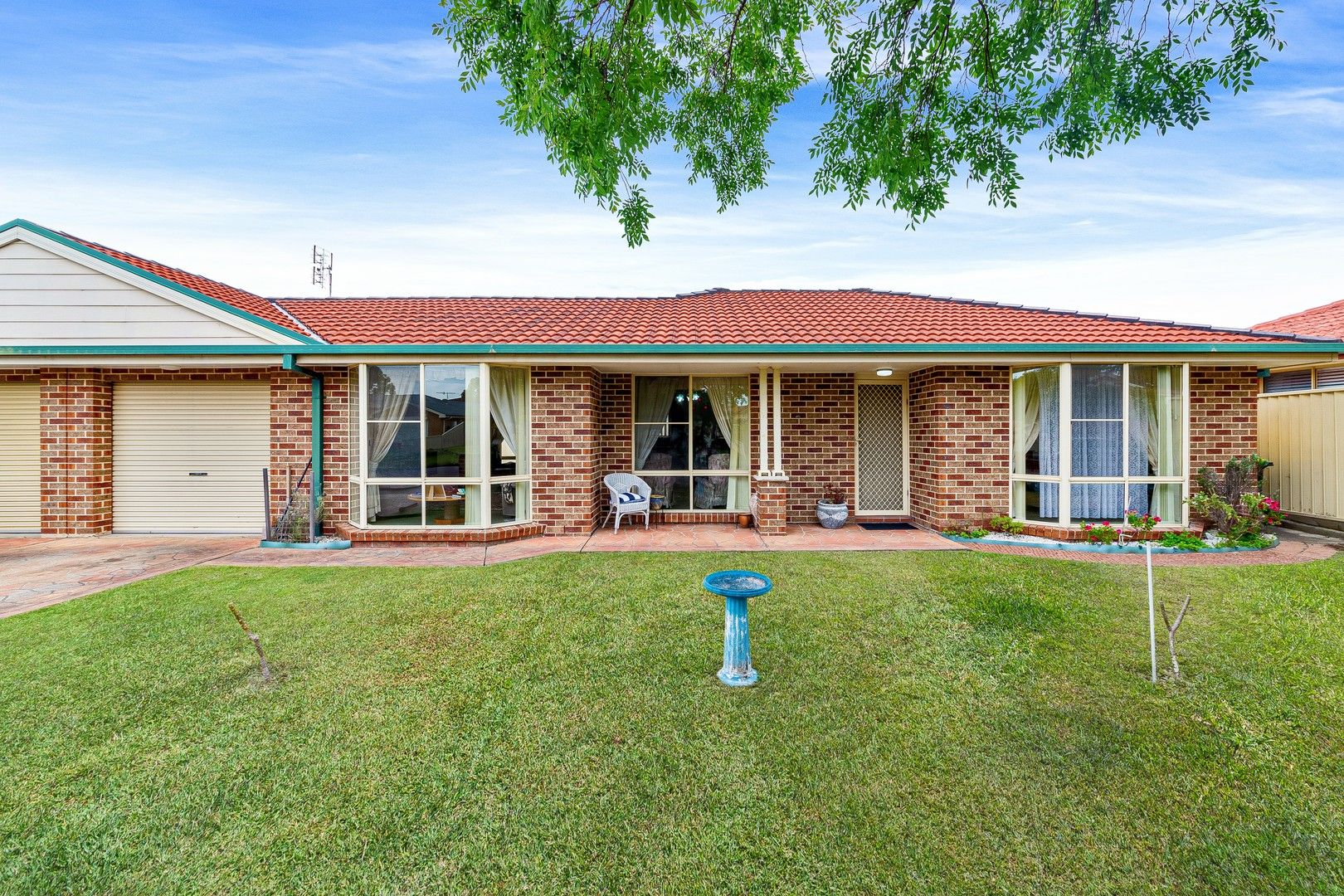 52 Christopher Crescent, Lake Haven NSW 2263, Image 0